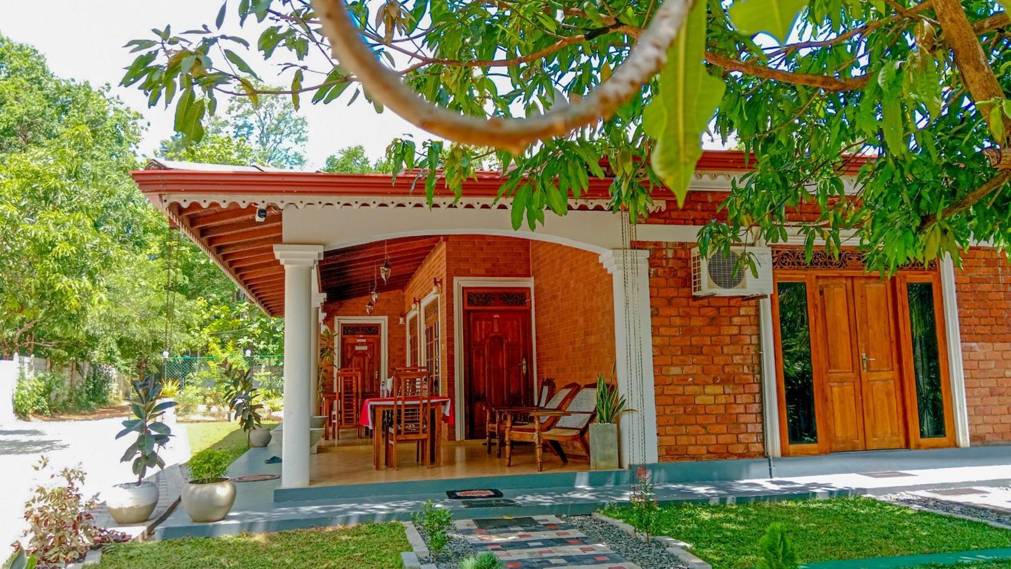 Sigiri Thilanka Rest Sigiriya Hotel Exterior photo